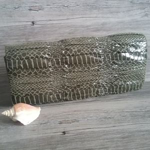 Green faux snakeskin quilted hard-side clutch